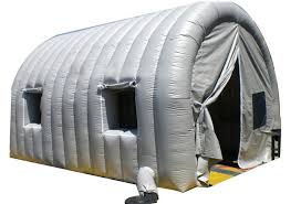 Inflatable Mobile Garage Workshop Pic 1